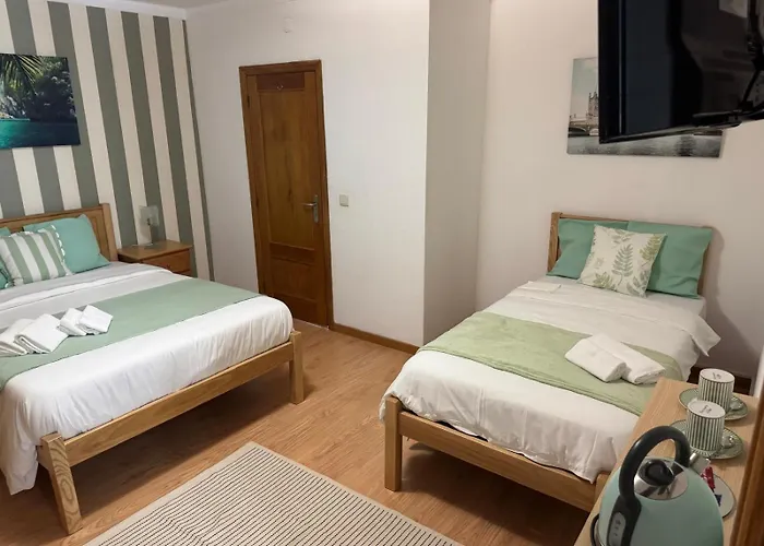 M&l Geres Πανσιόν *