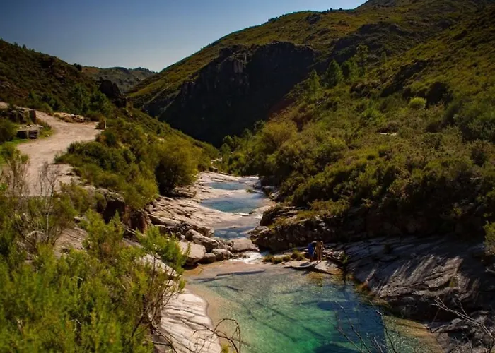 M&l Geres Πανσιόν *